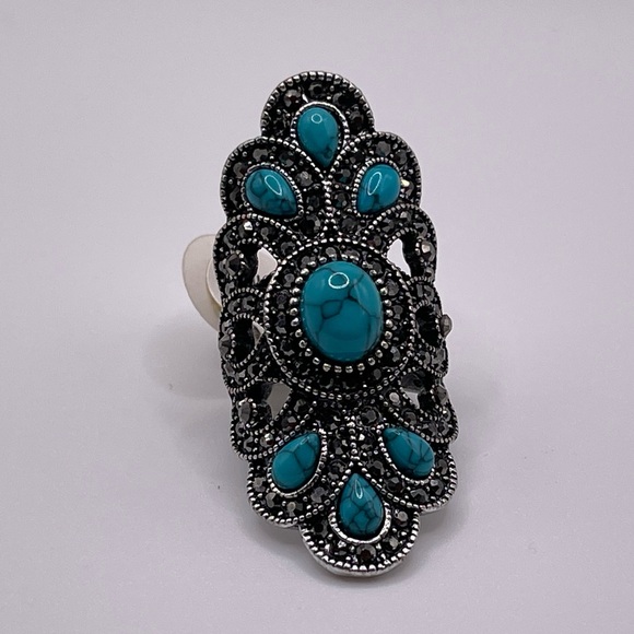 Silver toned BOHO peacock ring with Faux Turquoise Stones - Size 8 - Picture 2 of 15